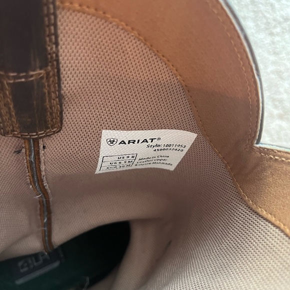 Ariat Women’s Western Cowboy Boots - Picture 6 of 7